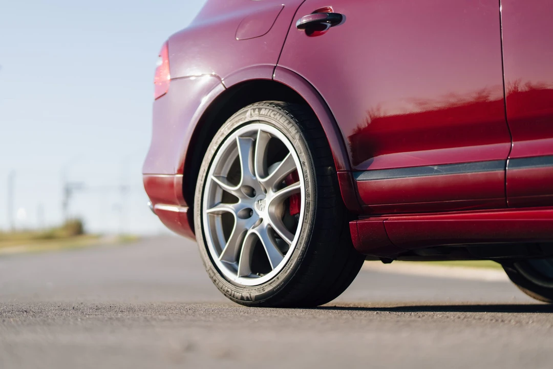 2009 Porsche 955/957 Cayenne GTS - Image 27 of 31