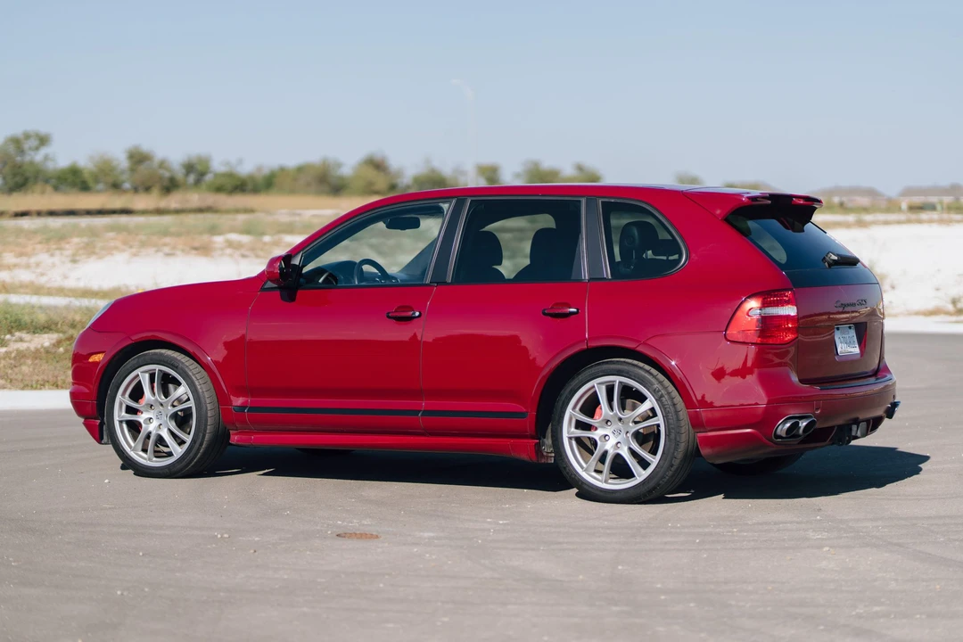 2009 Porsche 955/957 Cayenne GTS - Image 4 of 31