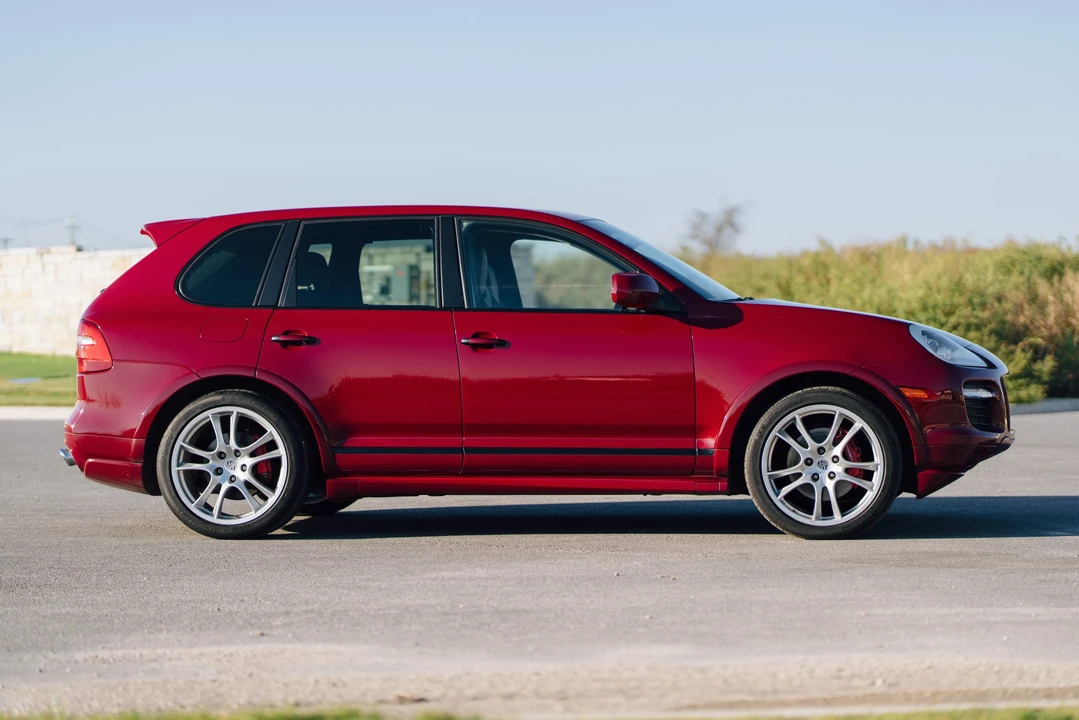 2009 Porsche 955/957 Cayenne GTS - Image 10 of 31