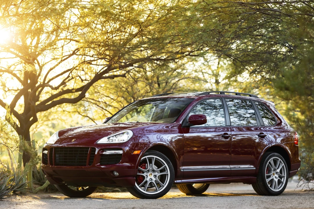 2009 Porsche 955/957 Cayenne GTS - Image 2 of 31