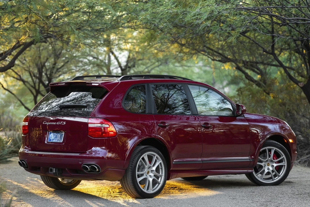 2009 Porsche 955/957 Cayenne GTS - Image 12 of 31