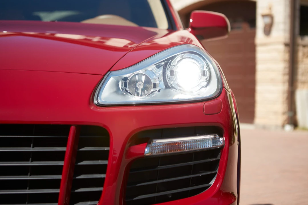 2009 Porsche 955/957 Cayenne GTS - Image 16 of 31