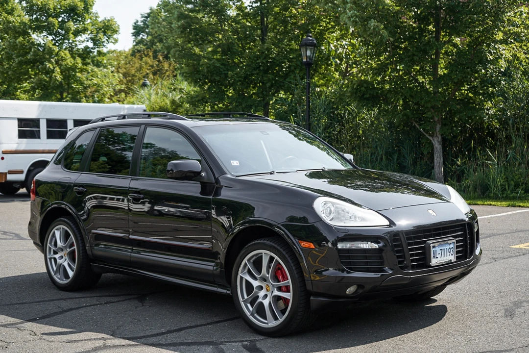 2009 Porsche 955/957 Cayenne GTS - Image 8 of 31
