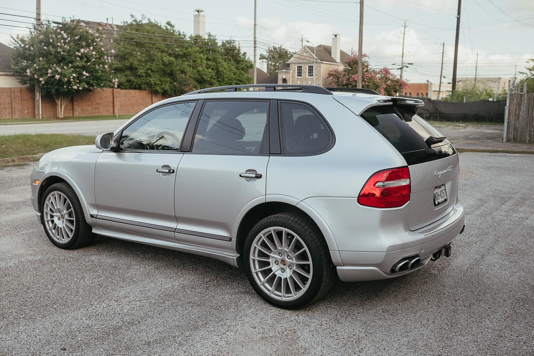 2009 Porsche 955/957 Cayenne GTS - Image 17 of 31