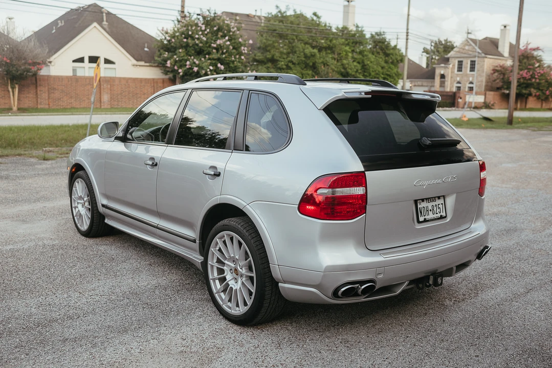 2009 Porsche 955/957 Cayenne GTS - Image 16 of 31