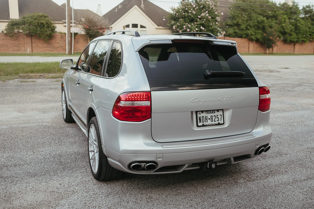 2009 Porsche 955/957 Cayenne GTS - Image 15 of 31