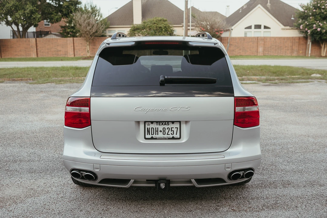 2009 Porsche 955/957 Cayenne GTS - Image 13 of 31