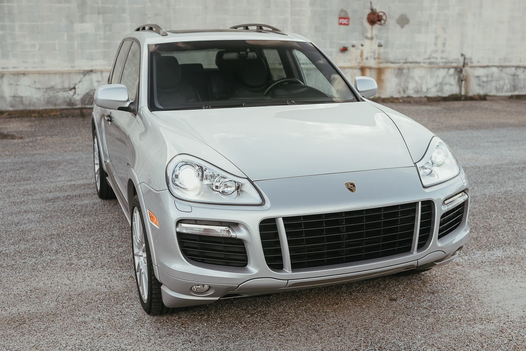 2009 Porsche 955/957 Cayenne GTS - Image 5 of 31