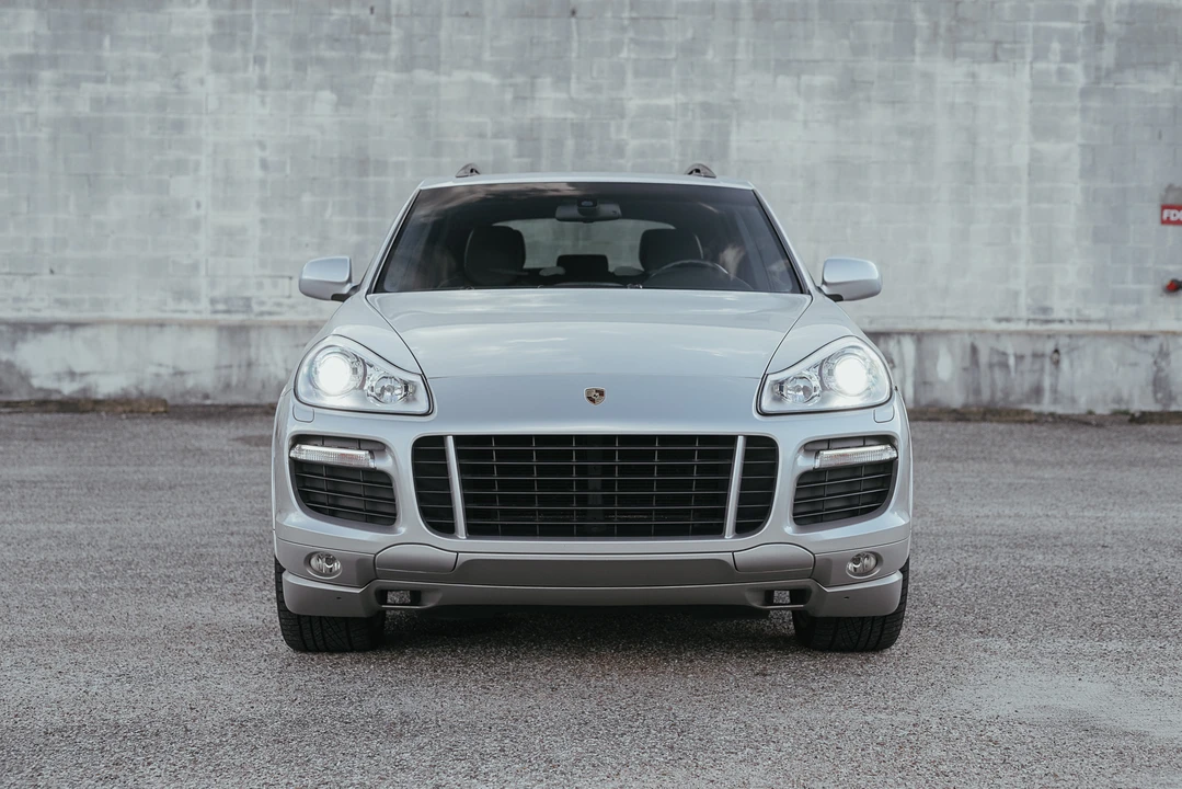 2009 Porsche 955/957 Cayenne GTS - Image 4 of 31