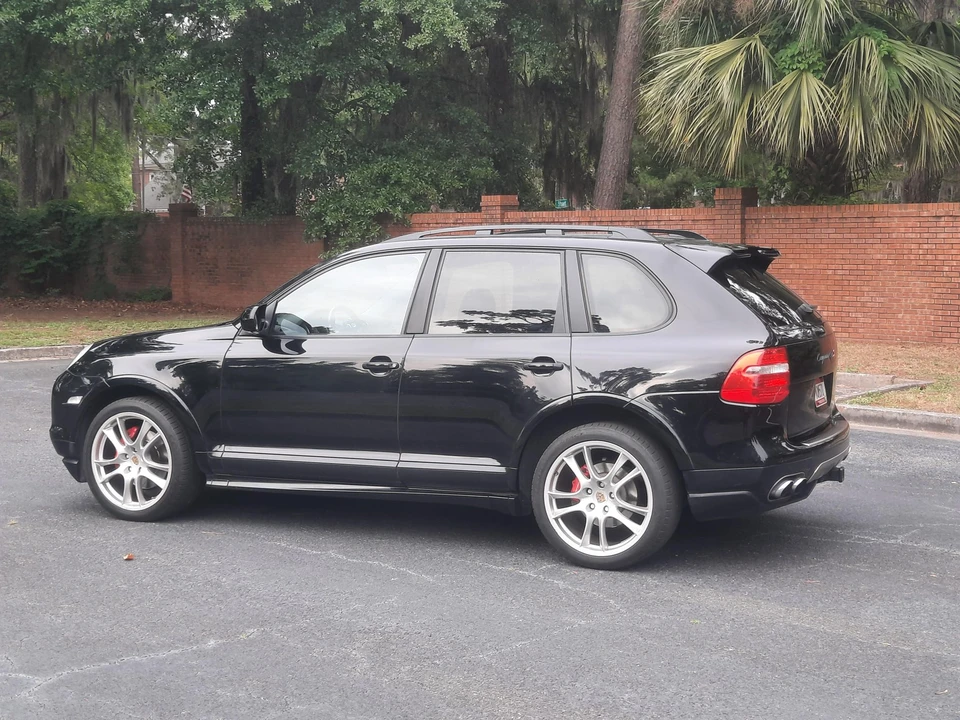 2009 Porsche 955/957 Cayenne GTS - Image 18 of 31