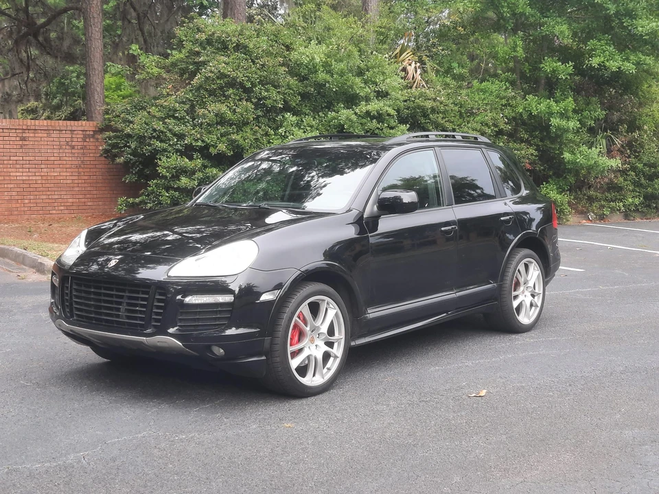 2009 Porsche 955/957 Cayenne GTS - Image 12 of 31