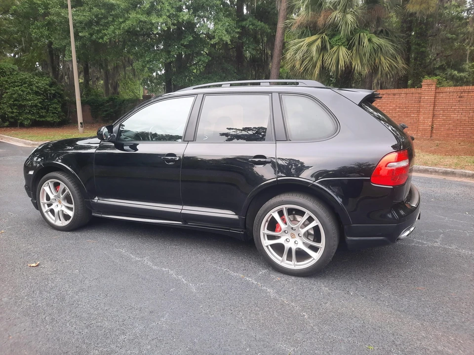 2009 Porsche 955/957 Cayenne GTS - Image 19 of 31