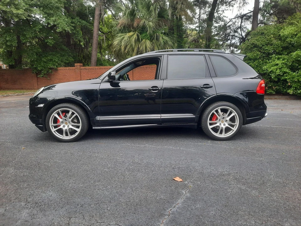2009 Porsche 955/957 Cayenne GTS - Image 15 of 31
