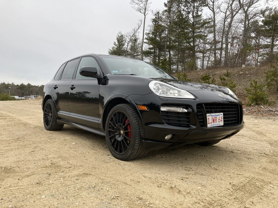 2009 Porsche 955/957 Cayenne GTS - Image 13 of 31