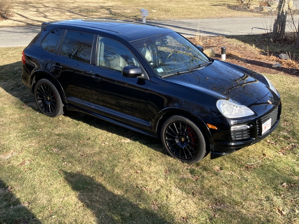 2009 Porsche 955/957 Cayenne GTS - Image 12 of 31
