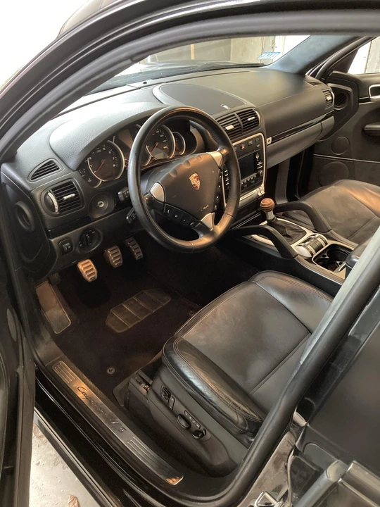 2009 Porsche 955/957 Cayenne GTS - Image 25 of 31