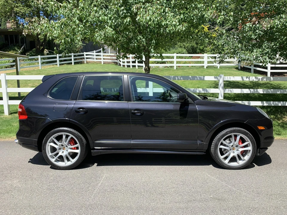 2009 Porsche 955/957 Cayenne GTS - Image 2 of 31