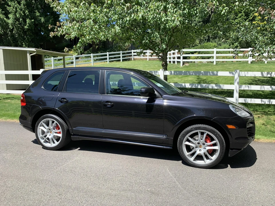 2009 Porsche 955/957 Cayenne GTS - Image 3 of 31