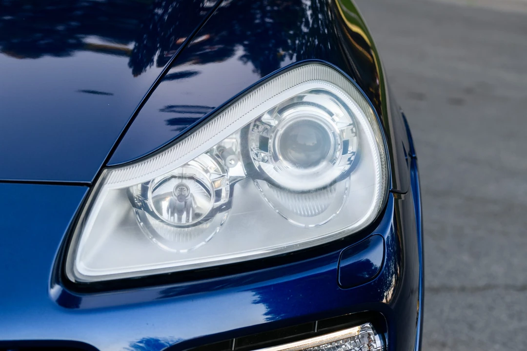 2009 Porsche 955/957 Cayenne GTS - Image 16 of 31