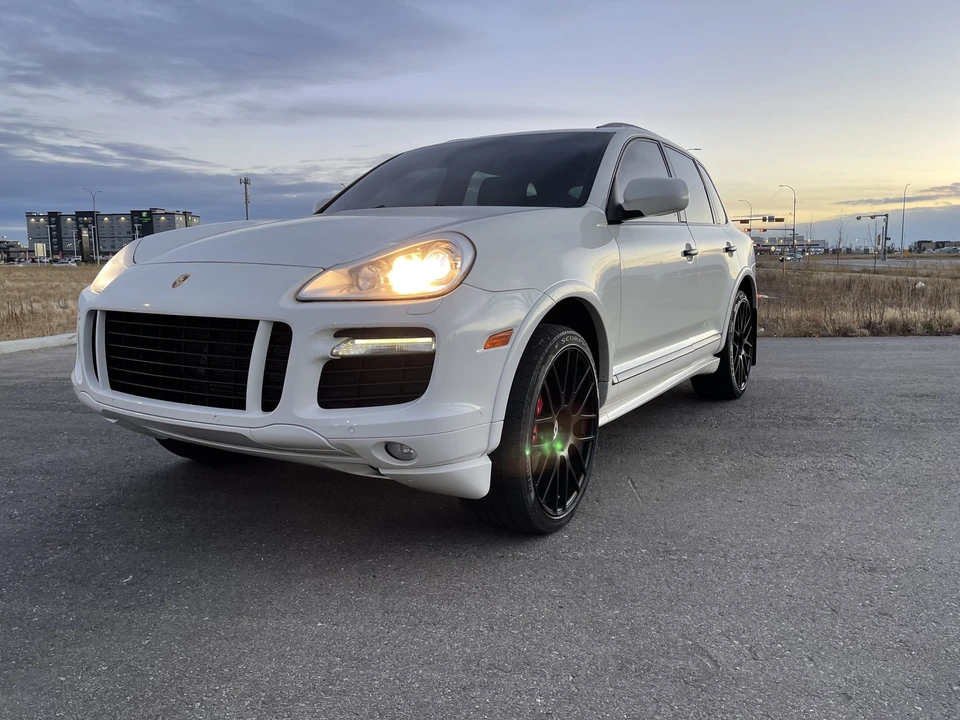 2009 Porsche 955/957 Cayenne GTS - Image 9 of 31
