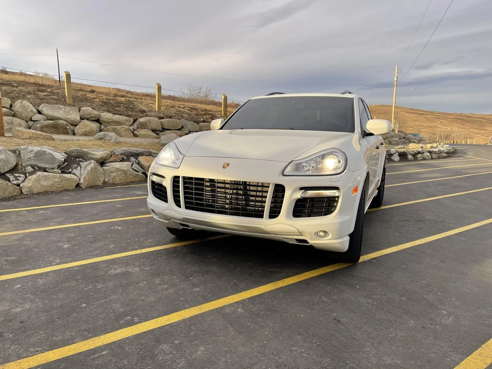 2009 Porsche 955/957 Cayenne GTS - Image 14 of 31