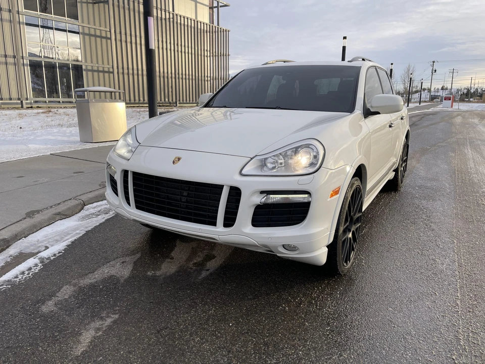 2009 Porsche 955/957 Cayenne GTS - Image 12 of 31