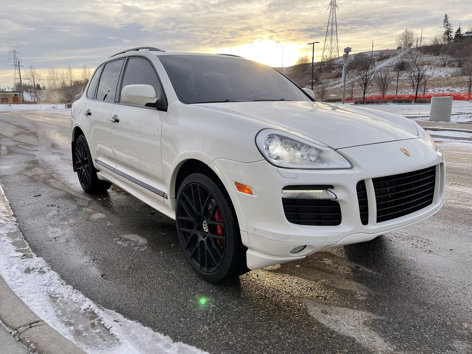 2009 Porsche 955/957 Cayenne GTS - Image 25 of 31