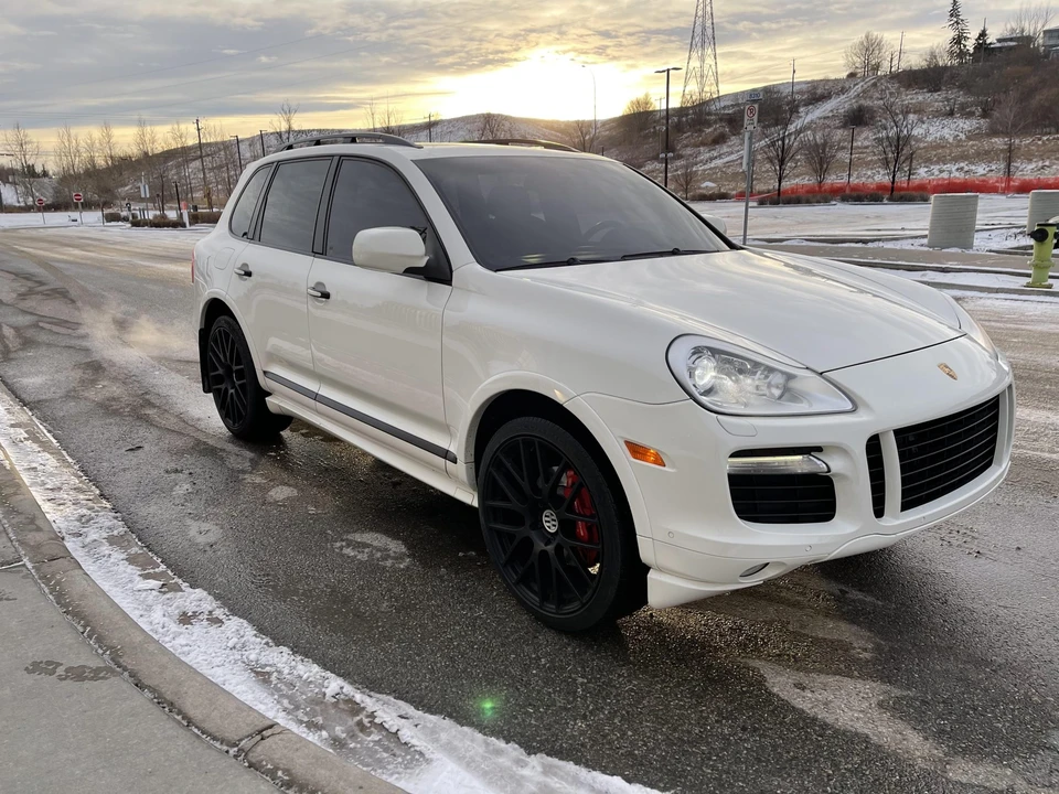 2009 Porsche 955/957 Cayenne GTS - Image 24 of 31