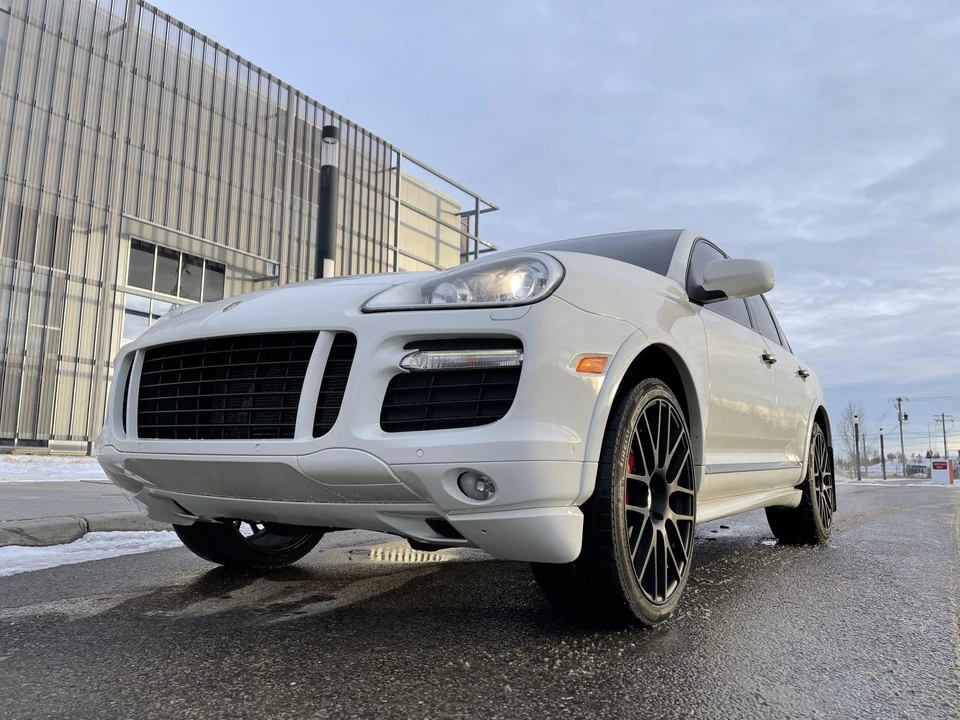 2009 Porsche 955/957 Cayenne GTS - Image 13 of 31