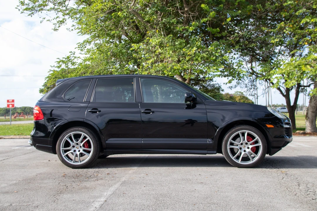 2009 Porsche 955/957 Cayenne GTS - Image 15 of 31