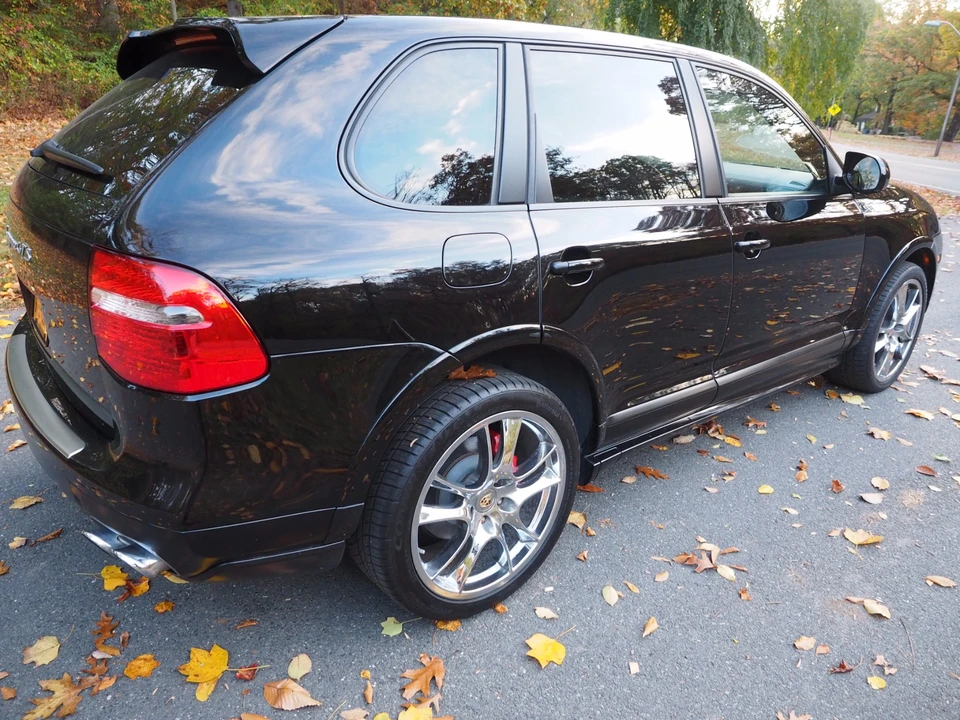 2009 Porsche 955/957 Cayenne GTS - Image 28 of 31