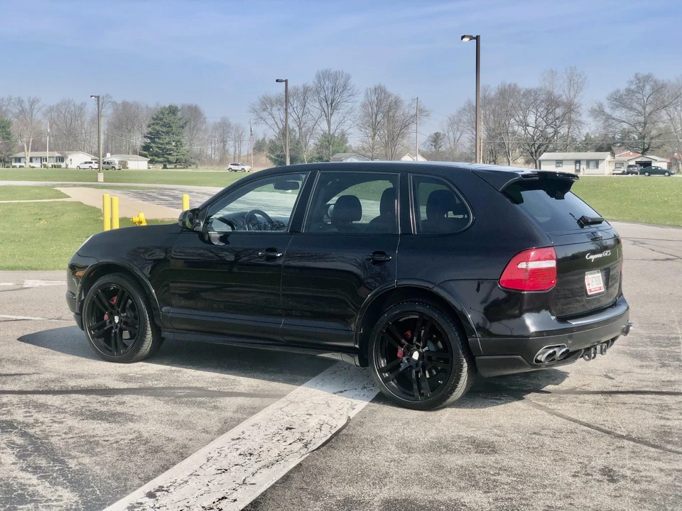 2009 Porsche 955/957 Cayenne GTS - Image 18 of 31