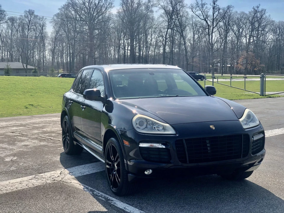 2009 Porsche 955/957 Cayenne GTS - Image 2 of 31