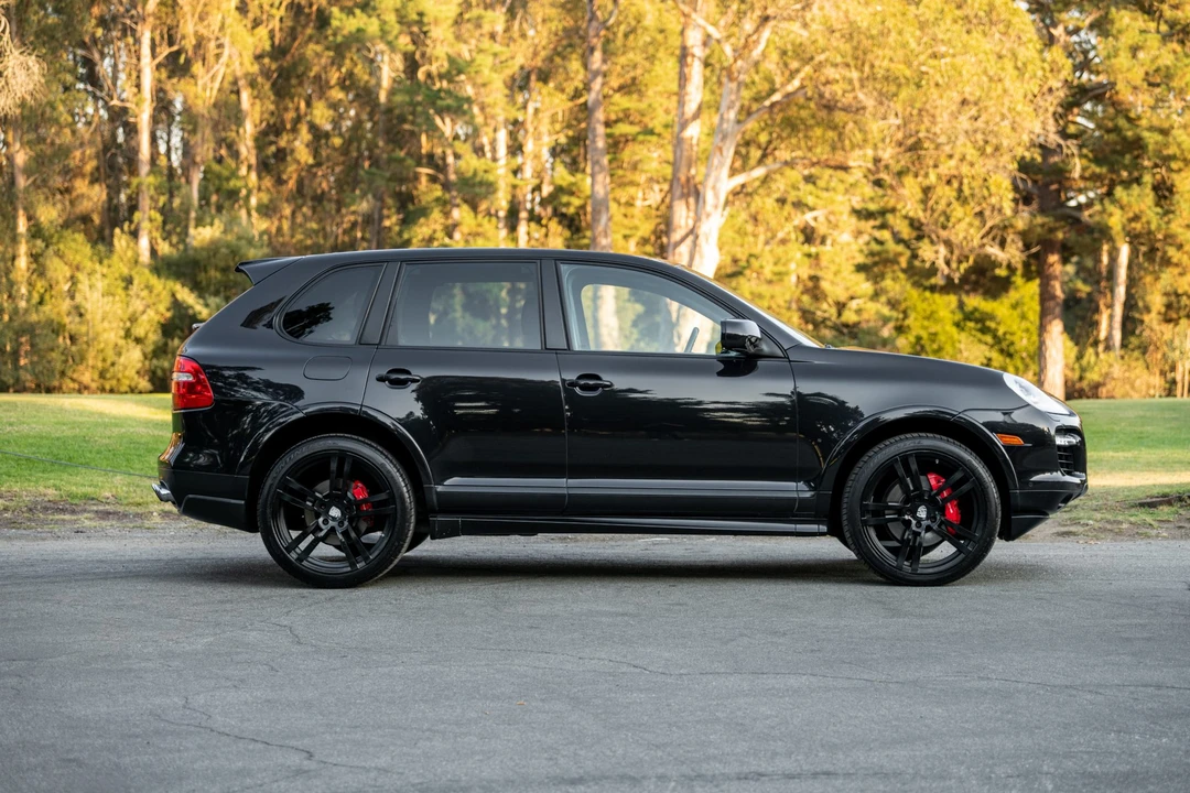 2009 Porsche 955/957 Cayenne GTS - Image 9 of 31