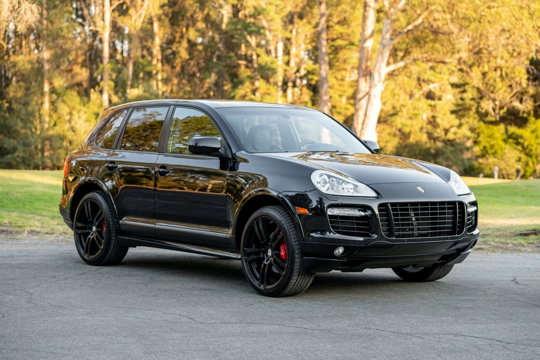2009 Porsche 955/957 Cayenne GTS - Image 2 of 31