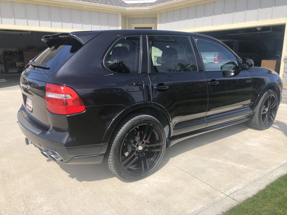 2009 Porsche 955/957 Cayenne GTS - Image 10 of 31