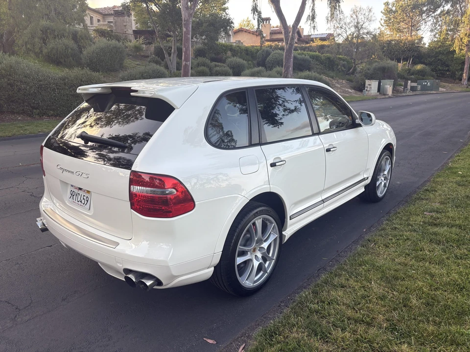 2009 Porsche 955/957 Cayenne GTS - Image 18 of 31