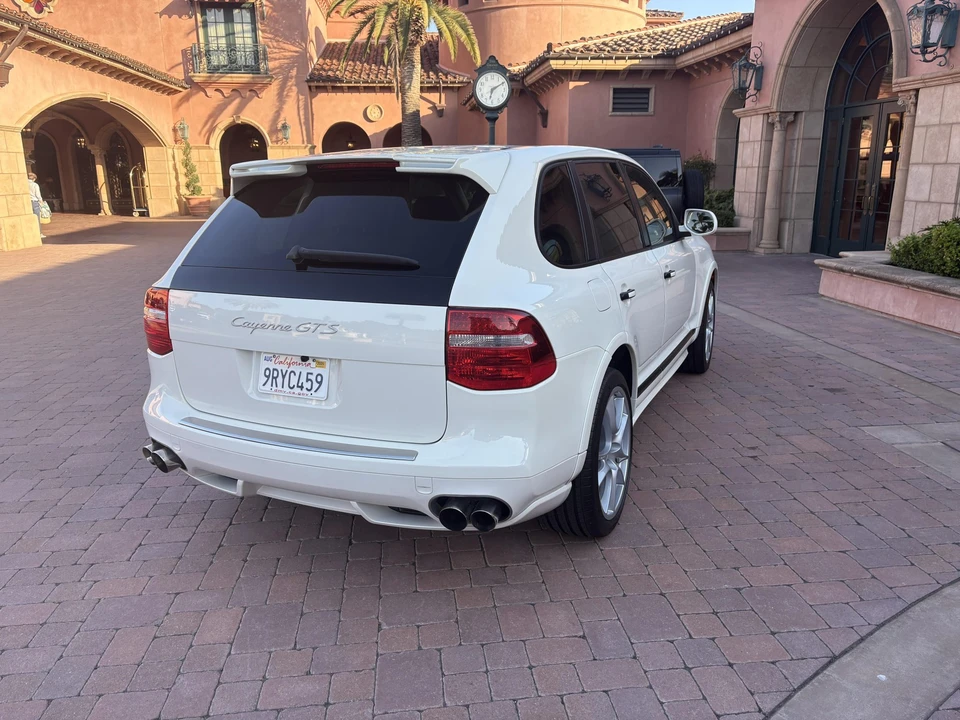2009 Porsche 955/957 Cayenne GTS - Image 11 of 31