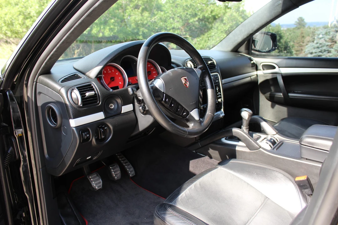 2009 Porsche 955/957 Cayenne GTS - Image 22 of 31