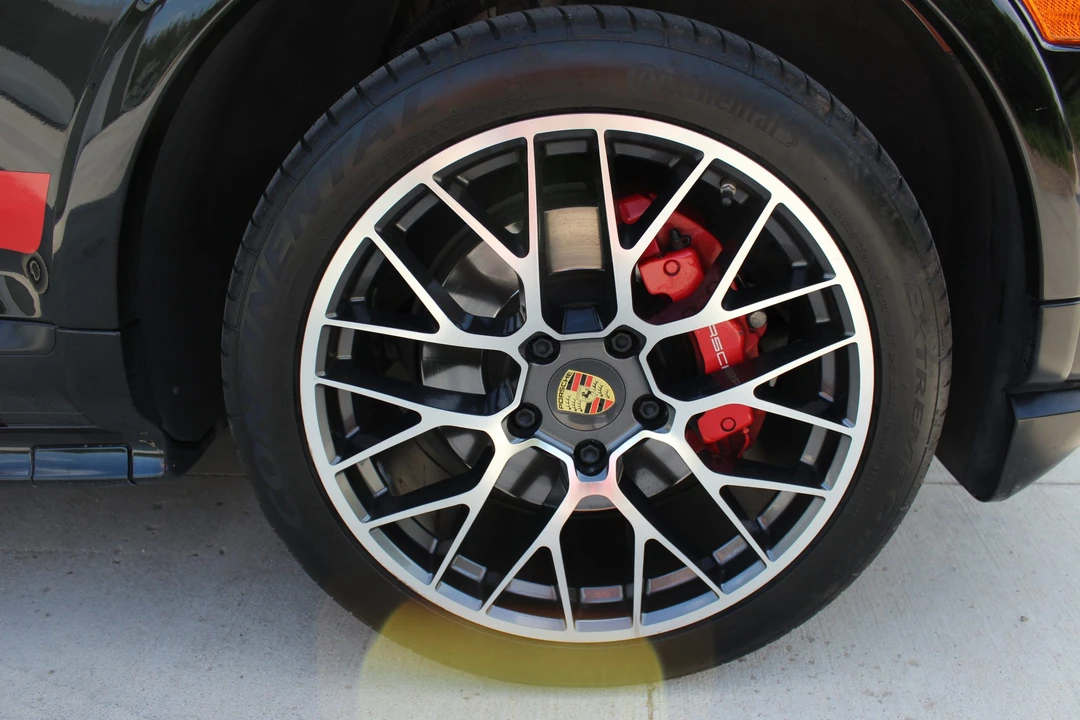 2009 Porsche 955/957 Cayenne GTS - Image 16 of 31