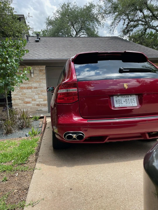 2009 Porsche 955/957 Cayenne GTS - Image 14 of 31