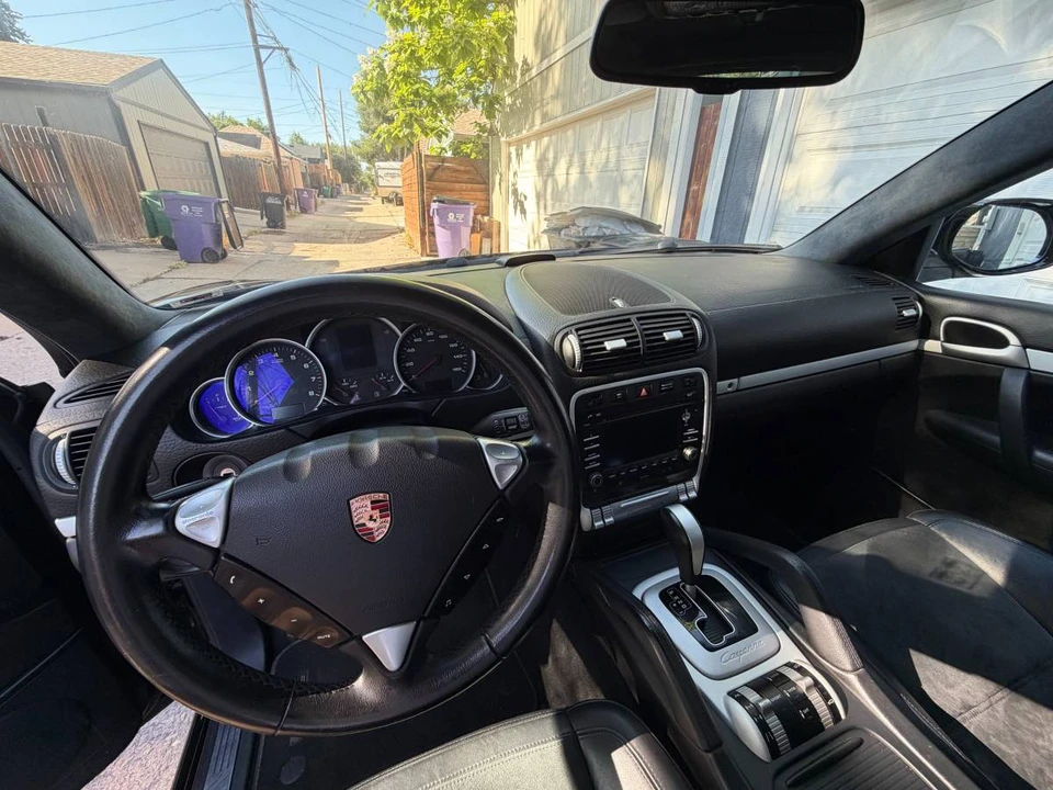 2009 Porsche 955/957 Cayenne GTS - Image 10 of 15