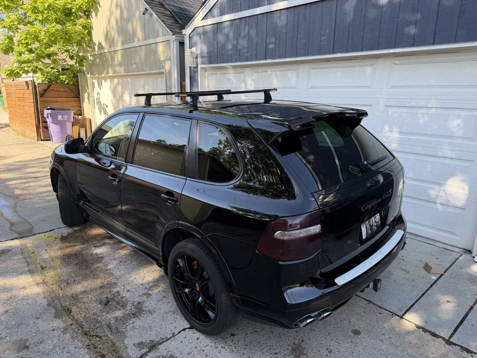 2009 Porsche 955/957 Cayenne GTS - Image 2 of 15