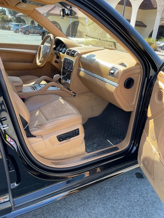 2009 Porsche 955/957 Cayenne GTS - Image 12 of 18