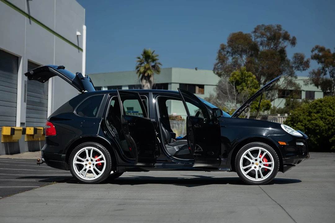 2009 Porsche 955/957 Cayenne GTS - Image 26 of 31