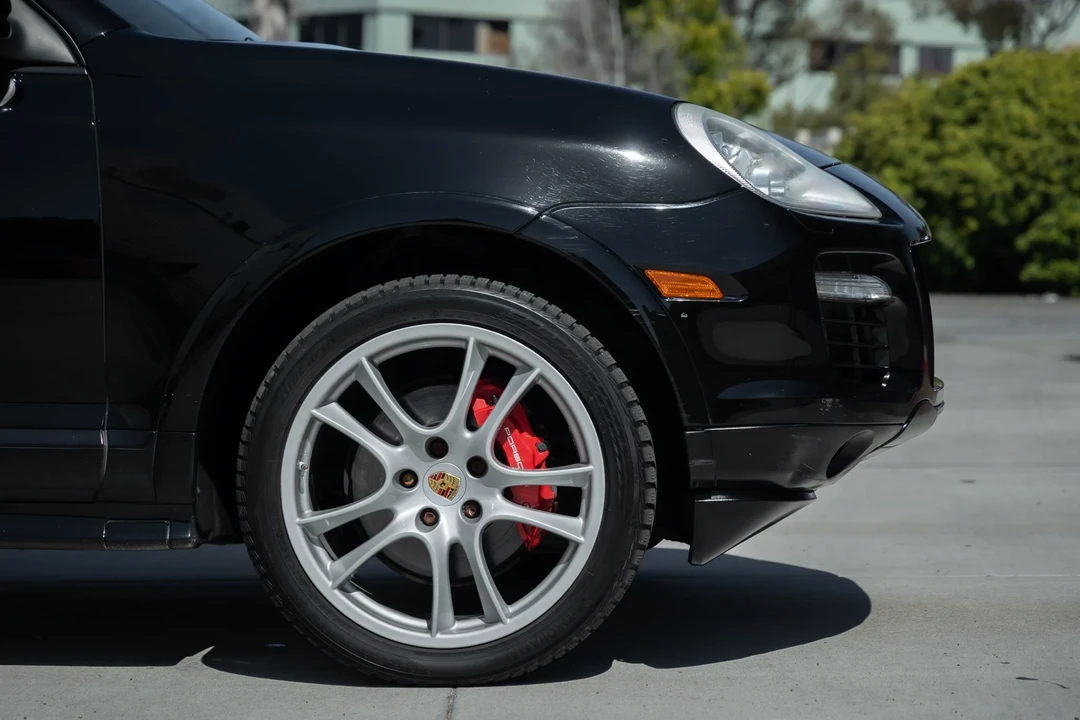 2009 Porsche 955/957 Cayenne GTS - Image 24 of 31