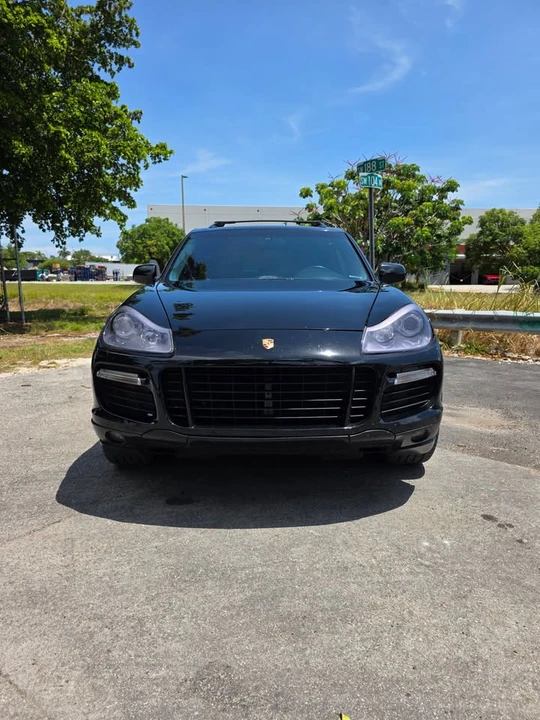 2009 Porsche 955/957 Cayenne GTS - Image 8 of 20