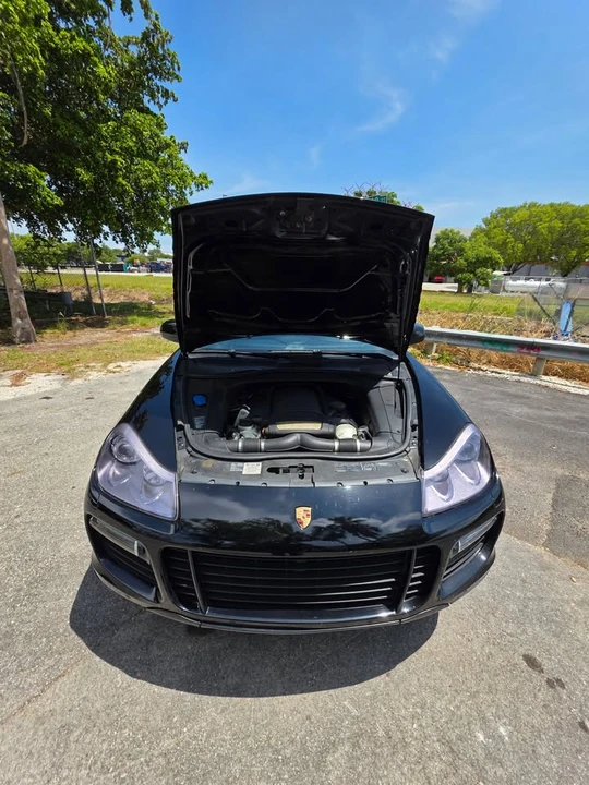 2009 Porsche 955/957 Cayenne GTS - Image 18 of 20