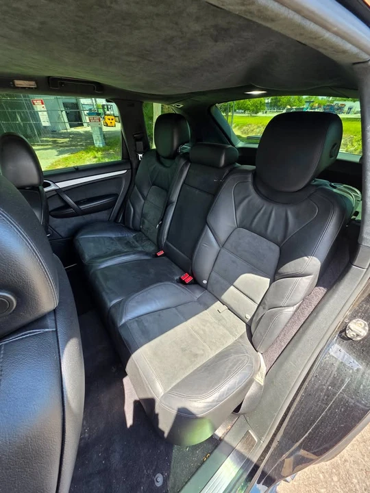 2009 Porsche 955/957 Cayenne GTS - Image 14 of 20