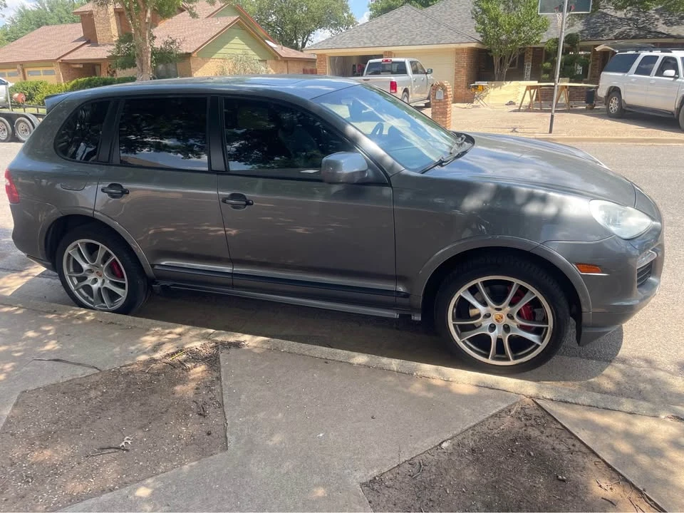 2009 Porsche 955/957 Cayenne GTS - Image 2 of 4